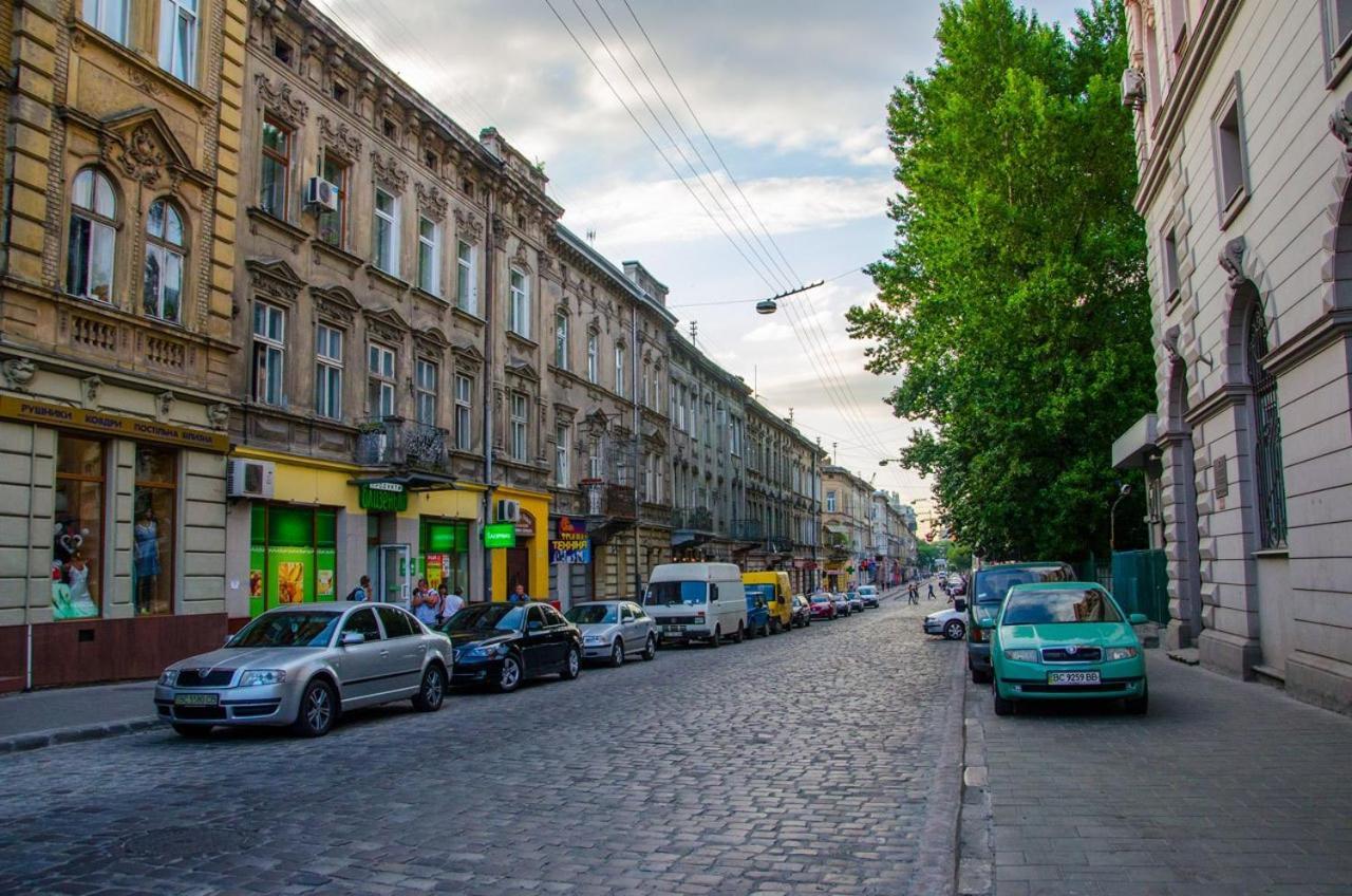 Guest House At Kulisha 12 Lviv Exterior photo